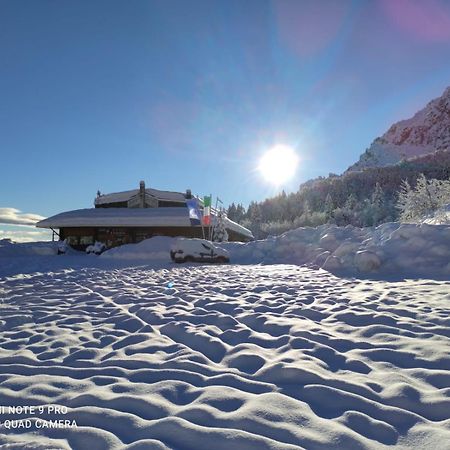 Rifugio Trifoglio Ass. Ostelli Lombardia Valtorta Εξωτερικό φωτογραφία